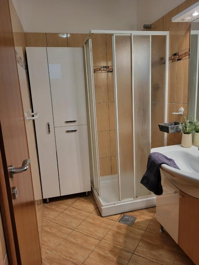 Apartma Dolores Vodnjan Buitenkant foto