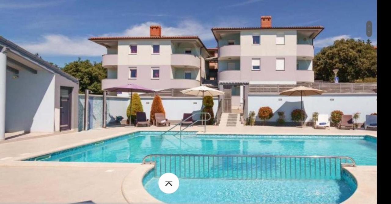 Apartma Dolores Vodnjan Buitenkant foto