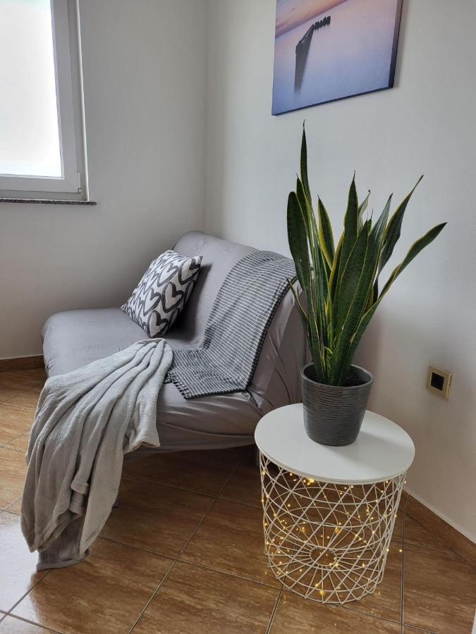 Apartma Dolores Vodnjan Buitenkant foto